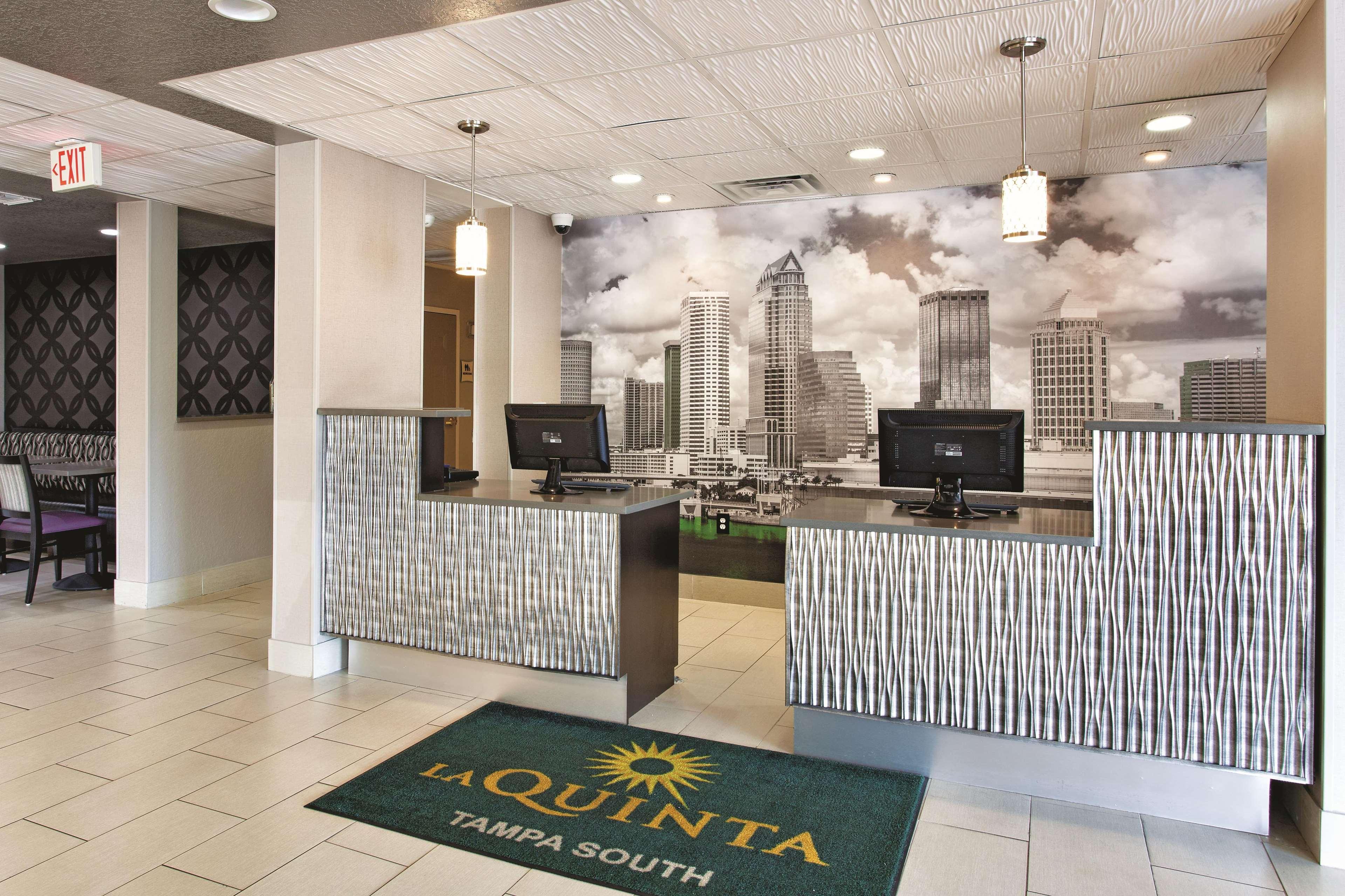 La Quinta By Wyndham Tampa Bay Area-Tampa South Hotel Exterior foto