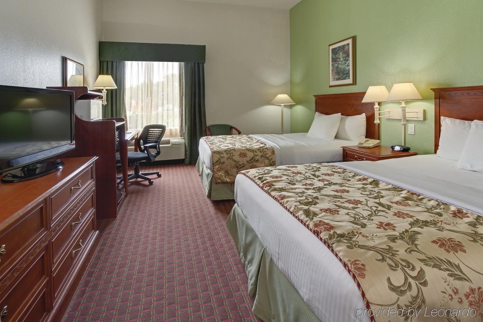 La Quinta By Wyndham Tampa Bay Area-Tampa South Hotel Exterior foto